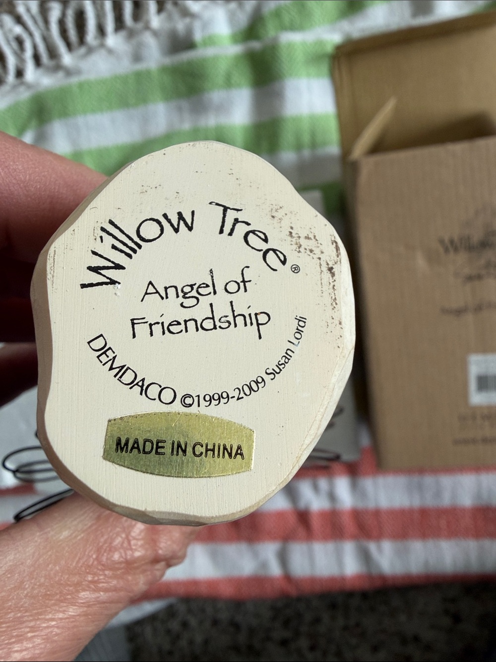 Willow Tree Angel of Friendship Figurine FINAL PRICE - Picture 2 of 3